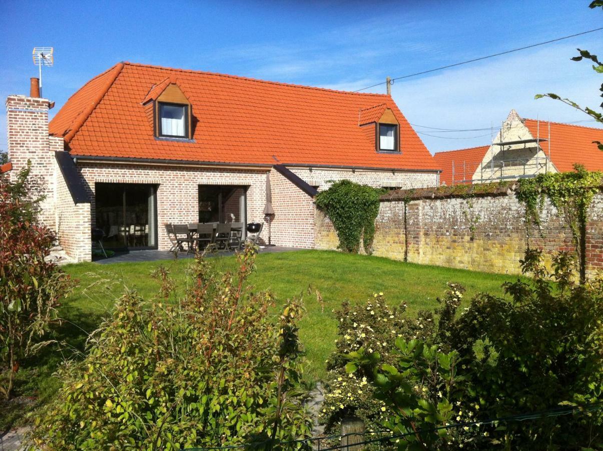 Au Grand Saule Villa Les Attaques Luaran gambar